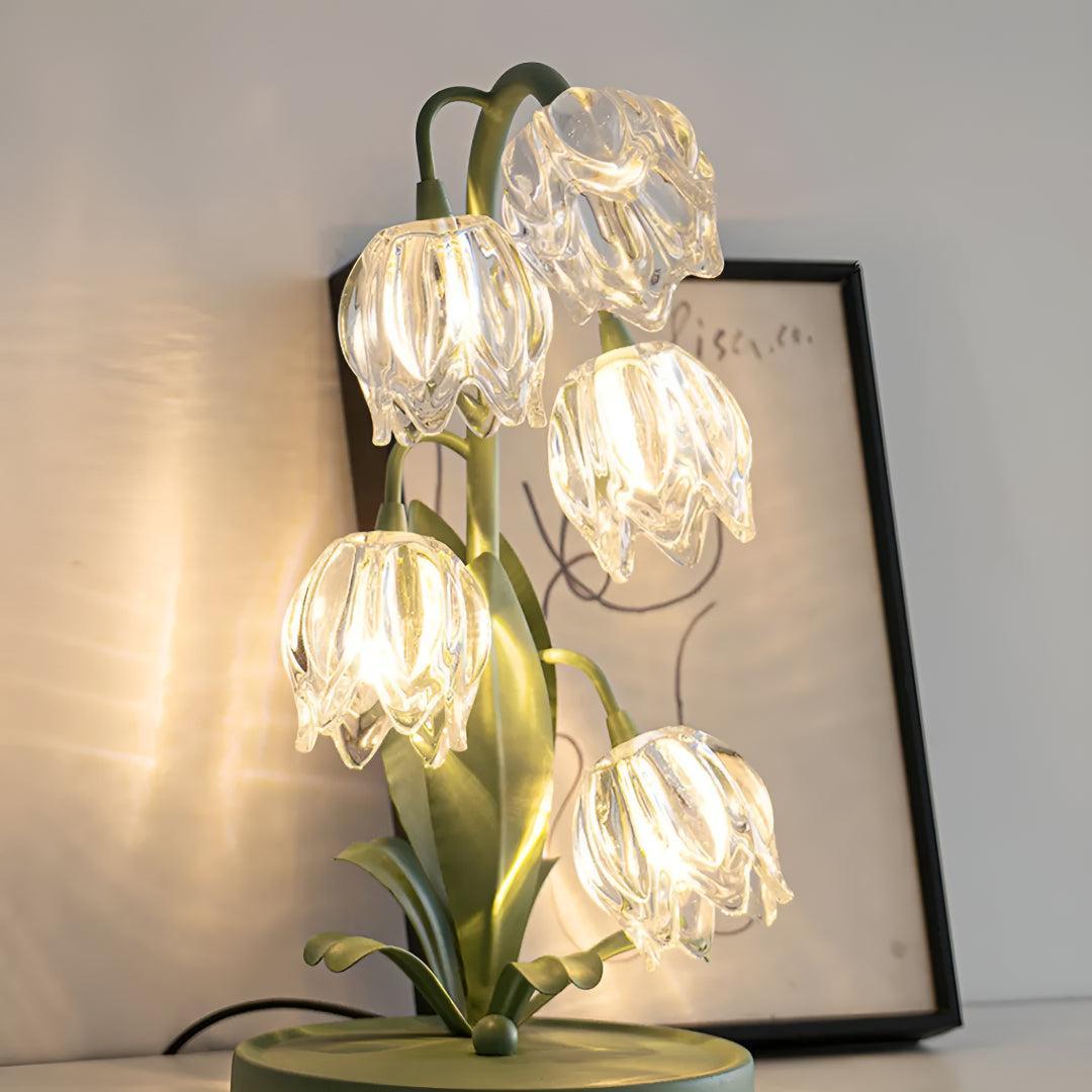 Flower Table Lamp With Nature Inspired Lily Design For Aesthetics