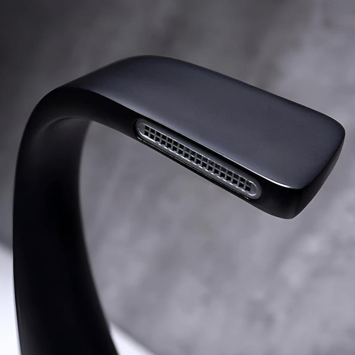 Modern Bathroom Basin Mixer Tap With Single Dial Control