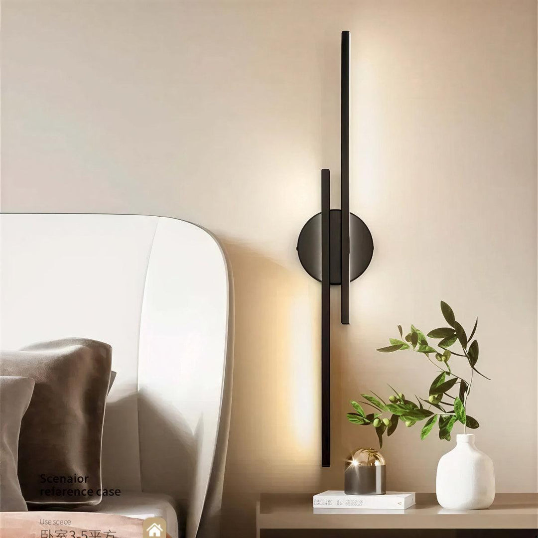 Modern Wall Sconce Light Lamp With Vertical Linear Disc Design