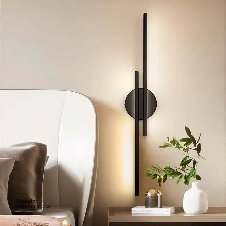Modern Wall Sconce Light Lamp With Vertical Linear Disc Design